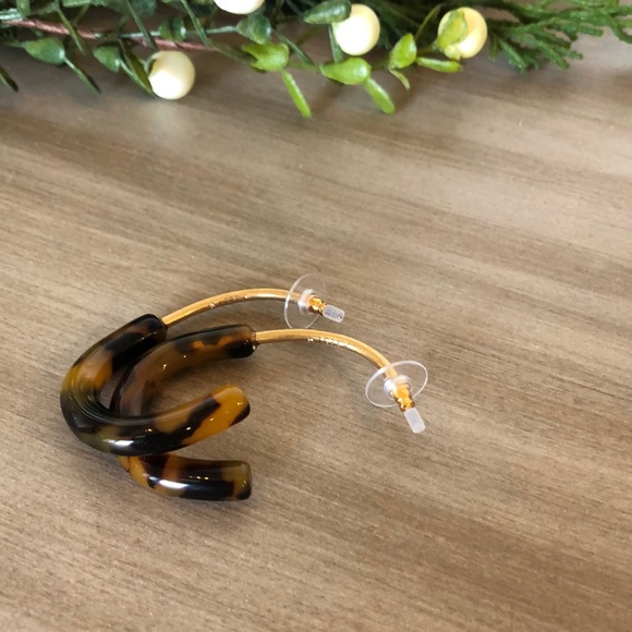 J.Crew | Tortoise Metal Hoop Earrings - Picture 3 of 3
